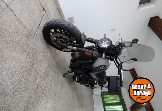 Motos - Benelli Leoncino 500 2021 Nafta 7500Km - En Venta