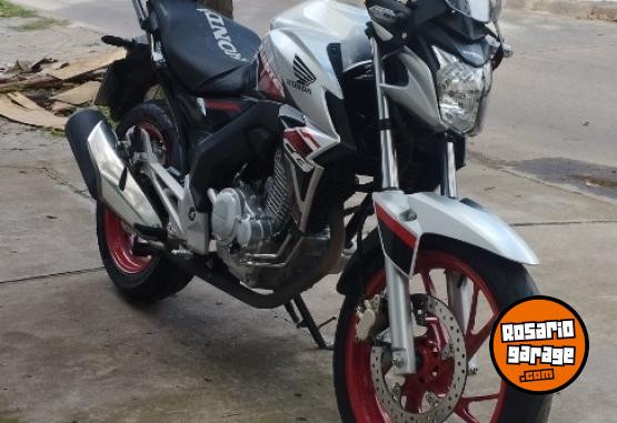 Motos - Honda CB 250 2023 Nafta 20000Km - En Venta