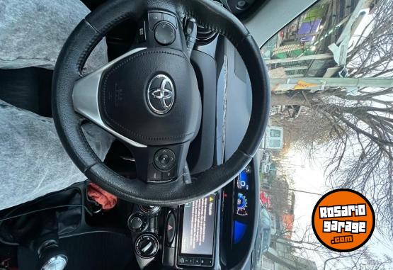 Autos - Toyota Etios xls 2016 Nafta 103000Km - En Venta