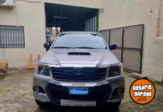Camionetas - Toyota HILUX SR 3.0 2015 Diesel 25700Km - En Venta