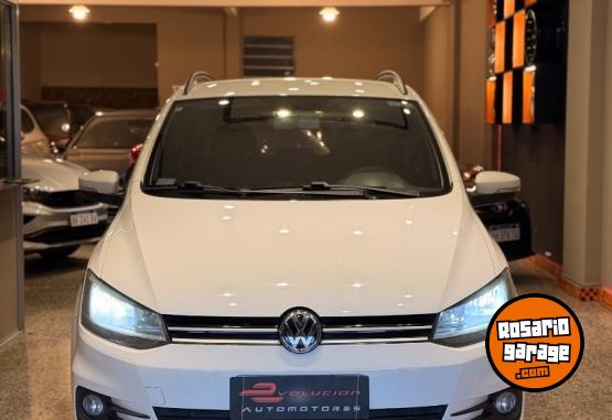 Autos - Volkswagen Suran trendline 2016 Nafta 82200Km - En Venta