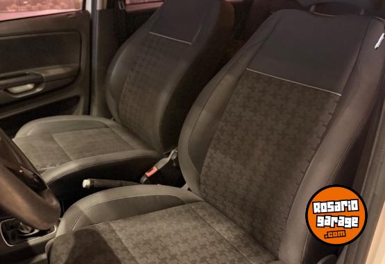 Autos - Volkswagen Suran trendline 2016 Nafta 82200Km - En Venta