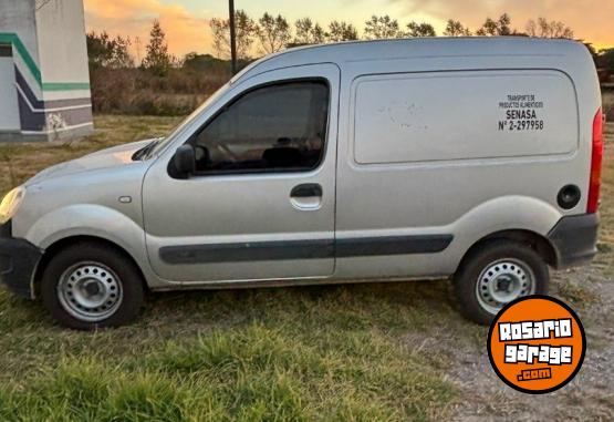 Utilitarios - Renault Kangoo furgon 2016 Diesel 279000Km - En Venta