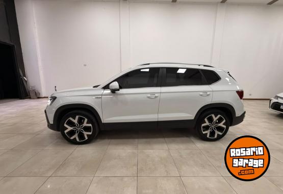 Autos - Volkswagen Taos 250 Tsi Highline 2025 Nafta 13000Km - En Venta