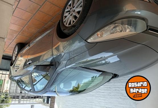 Autos - Renault Fluenze Luxe 2015 Nafta 100000Km - En Venta