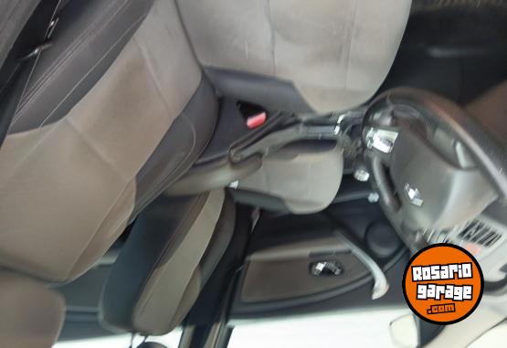 Autos - Renault Fluenze Luxe 2015 Nafta 100000Km - En Venta
