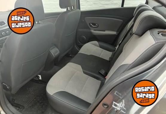 Autos - Renault Fluenze Luxe 2015 Nafta 100000Km - En Venta