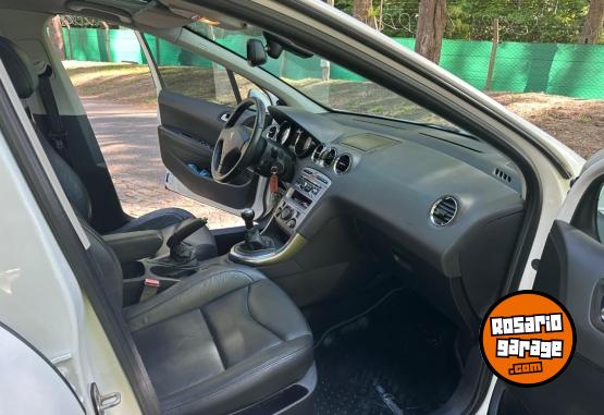 Autos - Peugeot 308 Feline 2012 Nafta 126000Km - En Venta
