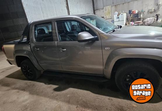 Camionetas - Volkswagen Amarok 2022 Diesel 129000Km - En Venta