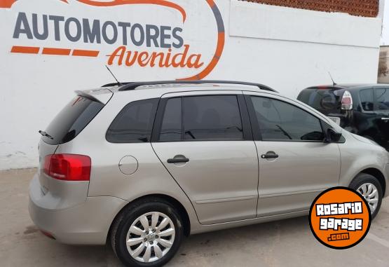 Autos - Volkswagen SURAN TRENDLINE 2014 GNC 185230Km - En Venta