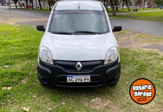 Utilitarios - Renault KANGOO PH3 CONFORT 1.6 1P 2018 Nafta 179500Km - En Venta