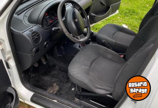 Utilitarios - Renault KANGOO PH3 CONFORT 1.6 1P 2018 Nafta 179500Km - En Venta