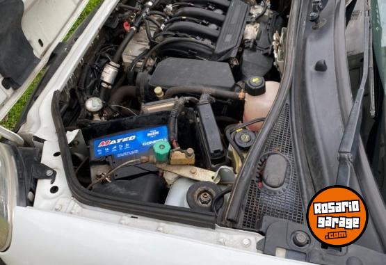 Utilitarios - Renault KANGOO PH3 CONFORT 1.6 1P 2018 Nafta 179500Km - En Venta