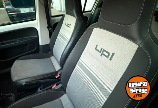 Autos - Volkswagen Up White 2015 Nafta 55000Km - En Venta