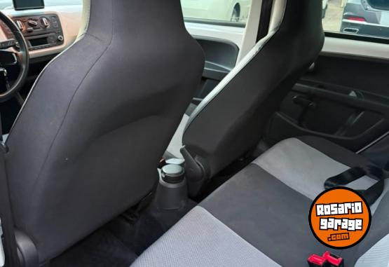 Autos - Volkswagen Up White 2015 Nafta 55000Km - En Venta