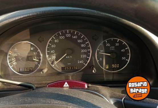Camionetas - Mercedes Benz ML 270 edision limitada 2005 Diesel 250000Km - En Venta
