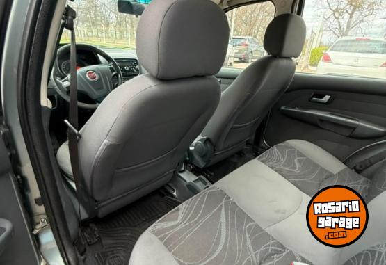 Autos - Fiat Siena 2017 Nafta 110000Km - En Venta