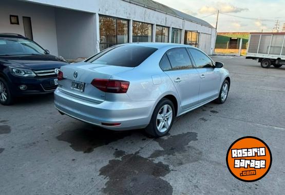 Autos - Volkswagen Vento 2015 Diesel 141000Km - En Venta