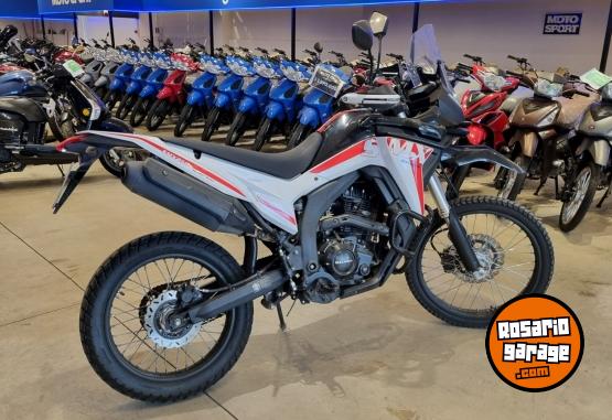 Motos - Gilera SMX 250 2023 Nafta 19527Km - En Venta