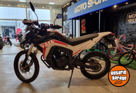 Motos - Gilera SMX 250 2023 Nafta 19527Km - En Venta