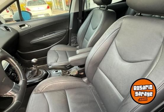 Autos - Peugeot 308 2022 Diesel 98000Km - En Venta