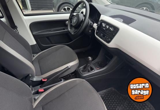 Autos - Volkswagen UP HIGH 1.0 5P 2015 Nafta 160000Km - En Venta