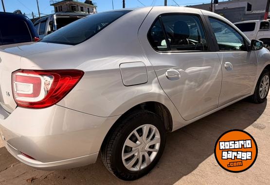 Autos - Renault LOGAN 1.6 8V 2018 Nafta 93063Km - En Venta