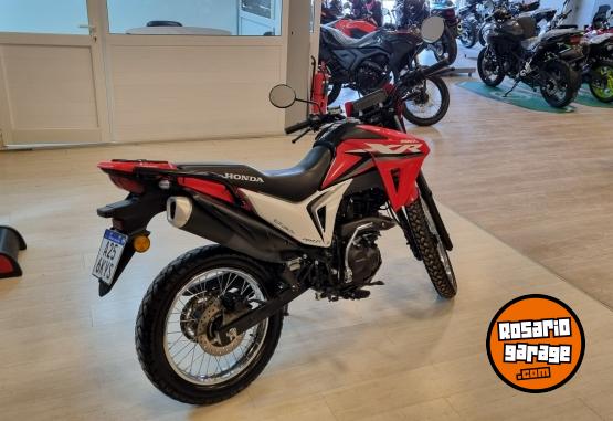 Motos - Honda TORNADO XR 190 2025 Nafta 6749Km - En Venta