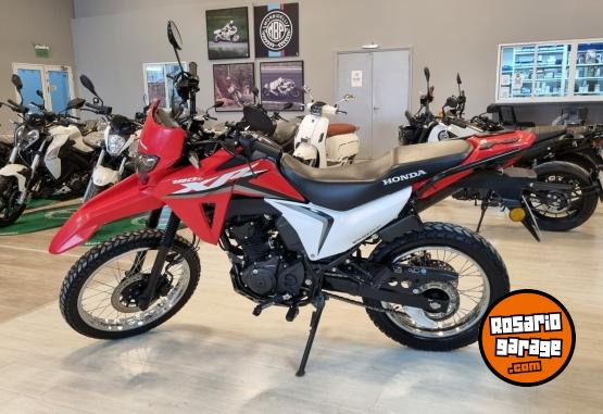 Motos - Honda TORNADO XR 190 2025 Nafta 6749Km - En Venta