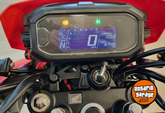 Motos - Honda TORNADO XR 190 2025 Nafta 6749Km - En Venta