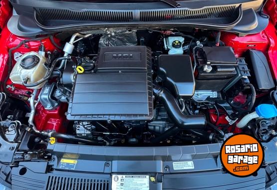 Autos - Volkswagen VIRTUS 2018 Nafta 93000Km - En Venta