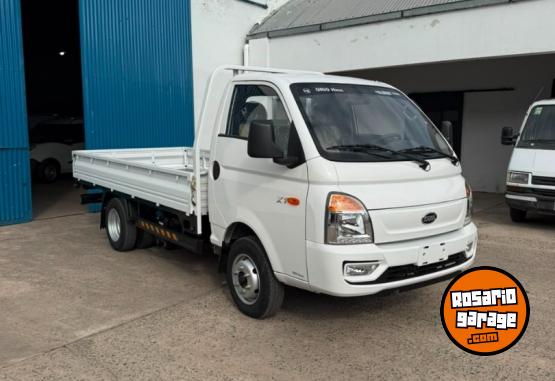 Camiones y Grúas - Kama X1 cabina simple 0km 2026 - En Venta