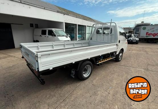 Camiones y Grúas - Kama X1 cabina simple 0km 2026 - En Venta