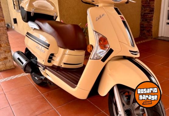 Motos - Kymco Like 125 2023 Nafta 8000Km - En Venta