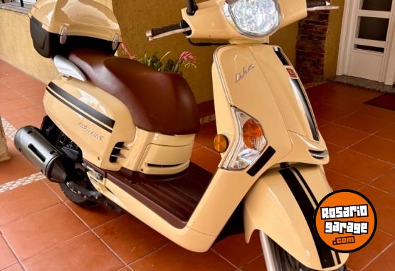 Motos - Kymco Like 125 2023 Nafta 8000Km - En Venta