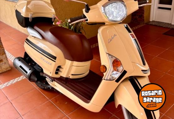 Motos - Kymco Like 125 2023 Nafta 8000Km - En Venta