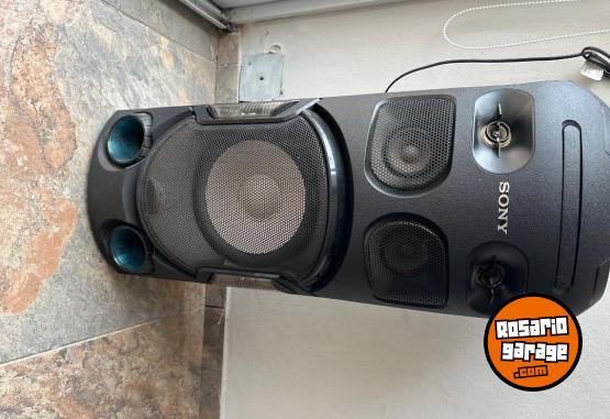Electrónica - Parlante Sony v42 - En Venta
