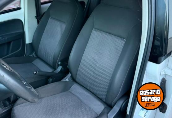 Autos - Volkswagen Up Move 2017 Nafta 150000Km - En Venta