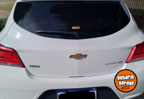 Autos - Chevrolet Onix 2018 Nafta 112000Km - En Venta
