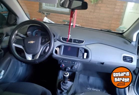 Autos - Chevrolet Onix 2018 Nafta 112000Km - En Venta