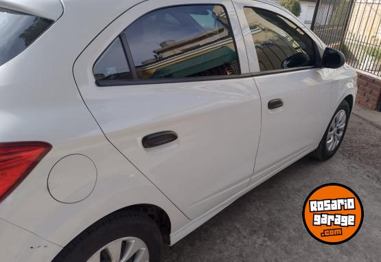 Autos - Chevrolet Onix 2018 Nafta 112000Km - En Venta