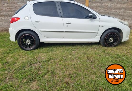 Autos - Peugeot Peugeot 207 1.6 16v compa 2011 Nafta 161768Km - En Venta