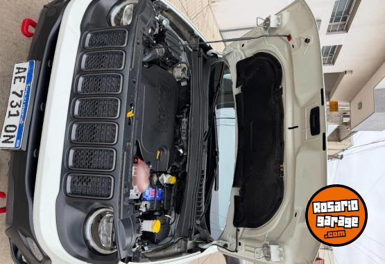 Camionetas - Chrysler Renegade 2021 Diesel 83700Km - En Venta