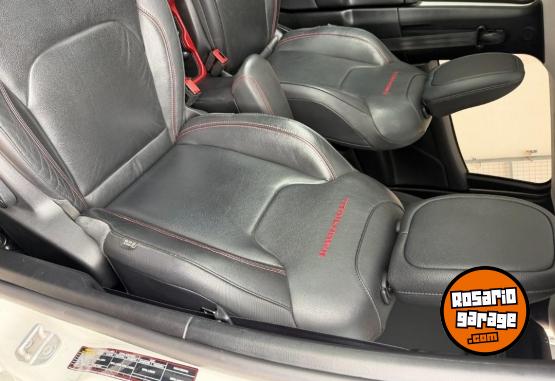 Camionetas - Chrysler Renegade 2021 Diesel 83700Km - En Venta