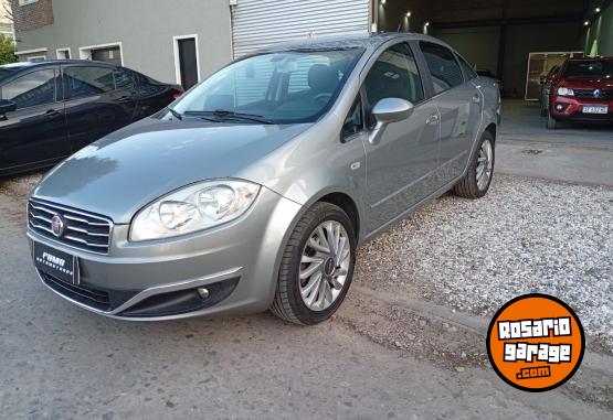 Autos - Fiat Línea punto 408 Focus 2017 Nafta 105000Km - En Venta