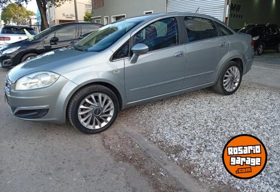 Autos - Fiat Línea punto 408 Focus 2017 Nafta 105000Km - En Venta