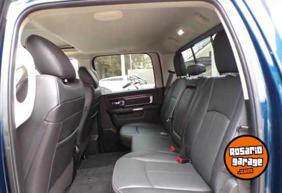 Camionetas - Dodge RAM 1500 SLT LARAMIE 5.7 2022 Diesel 73000Km - En Venta