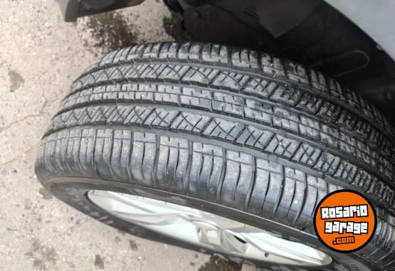 Camionetas - Chevrolet Captiva 2.2 LTZ AWD 7 as 2013 Diesel 162000Km - En Venta