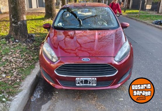 Autos - Ford Fiesta 2015 GNC 130000Km - En Venta