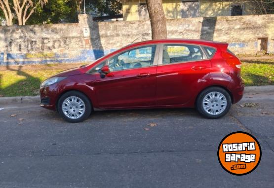 Autos - Ford Fiesta 2015 GNC 130000Km - En Venta